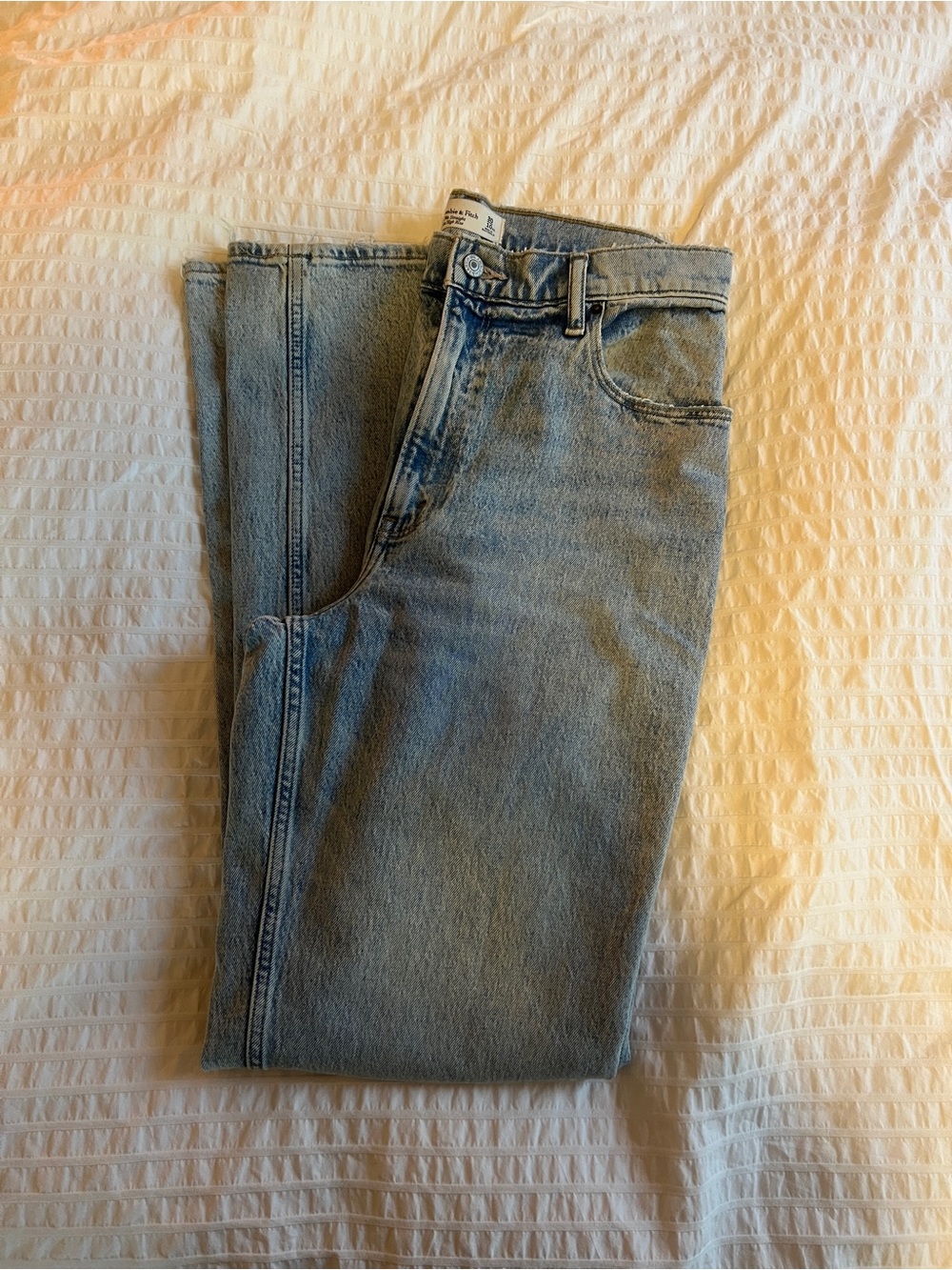 Abercrombie & Fitch Light Blue 90s Straight Jeans